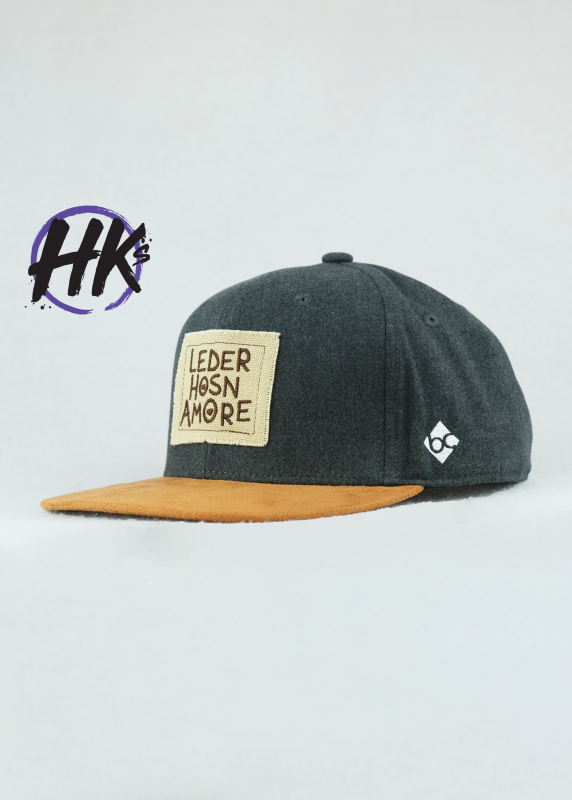 Cap "d´Hundskrippln: Lederhosnamore" - dunkelgrau (Snapback)